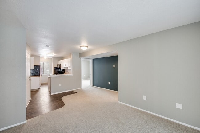 Stone Crest Apartments
