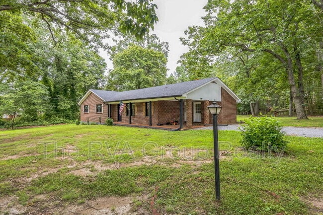 580 Dixie Airport Rd