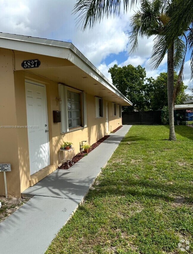 Building Photo - 5827 Buchanan St Unit 1 Rental