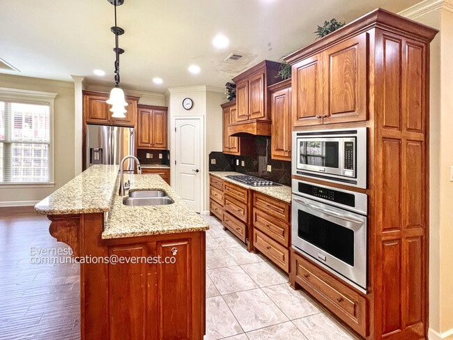 Photo - 28 Forest Valley Ln