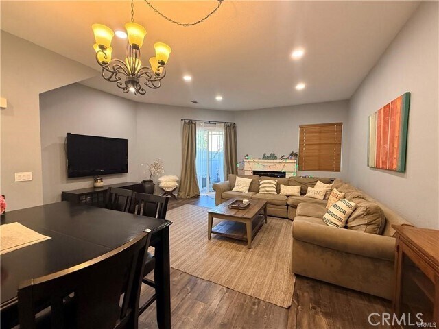 24337 Val Verde Ct