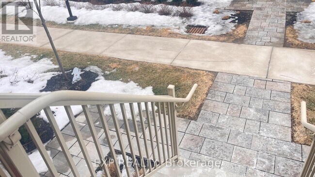 Photo - 235 Birmingham St