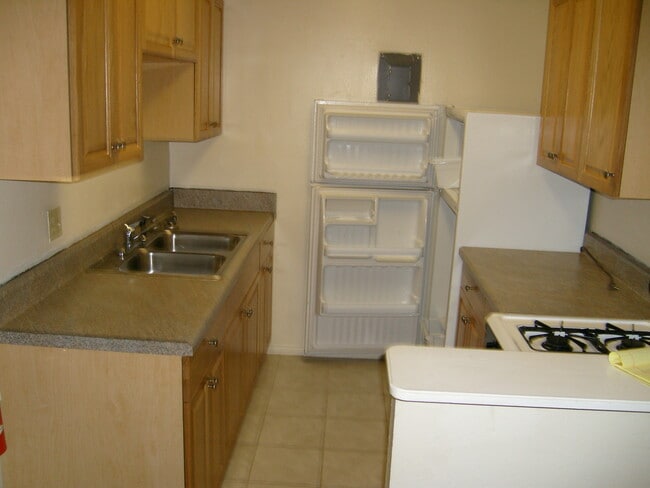 1700 SW 16th Ct Unit E04