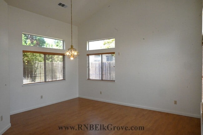 Photo - 8868 Chadbury Pl