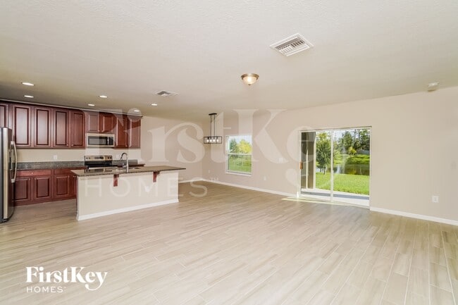 Photo - 19116 Malinche Loop