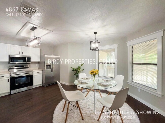 Photo - 4867 Camas-