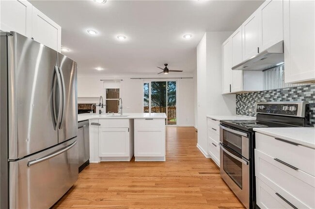 Photo - 1649 Emory Pl Dr NE