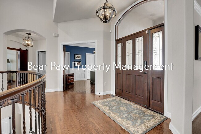 Photo - Stunning Home in the Ridge!!