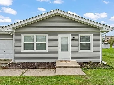 Building Photo - 2453 Marshall Dr Rental