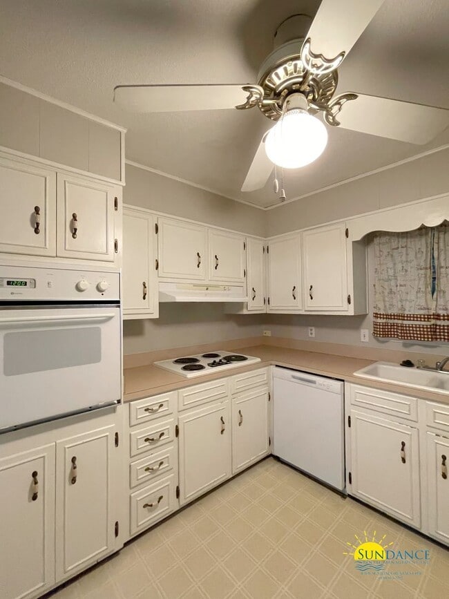 Photo - 3 Bedroom 2 Bathroom Home in Kenwood Subdi...