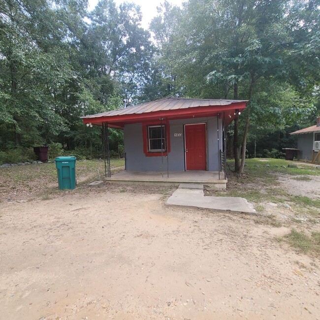 Renovated 2 bedroom home Phenix City - Renovated 2 bedroom home Phenix City