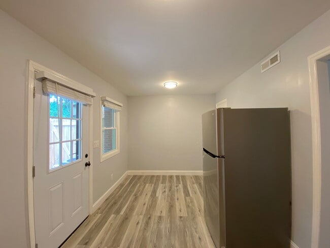 Photo - 331 Vineyard Park Ct