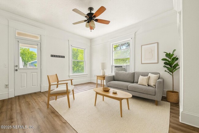 Photo - 226 W 9th St Unit 228