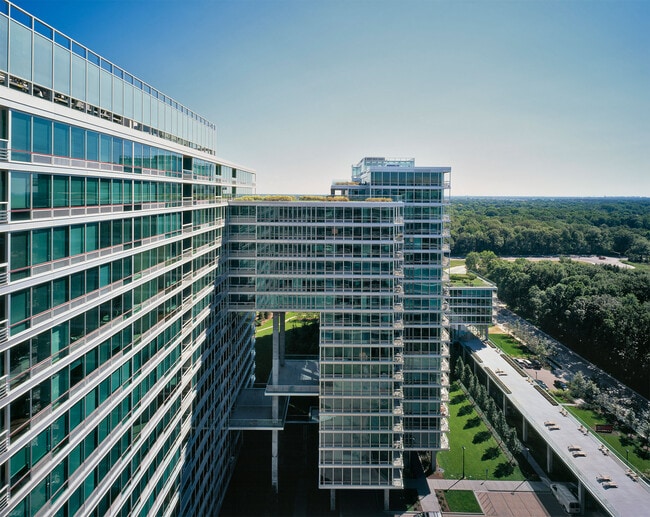 Photo - 9655 Woods Dr Unit OakTower
