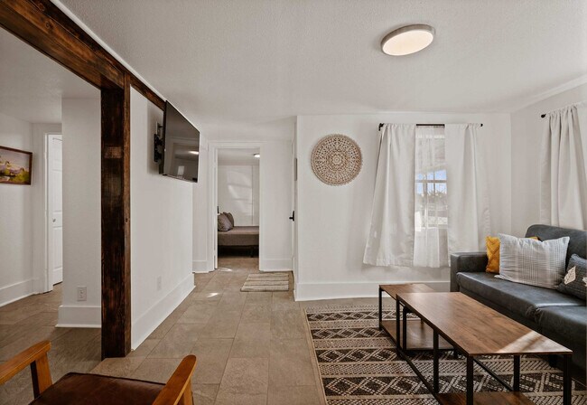 2904 Berwick St Unit SI ID1310518P