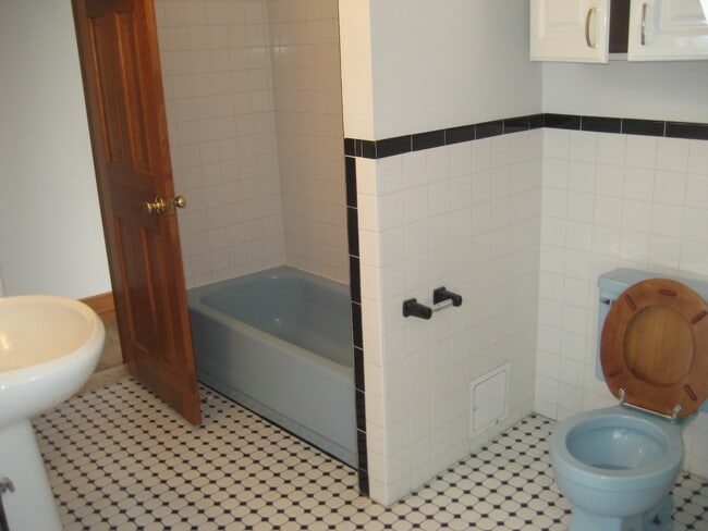 Photo - 81 South St Unit Apt 3