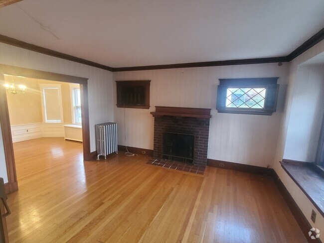 Building Photo - 51 Codman Hill Ave Unit 1 Rental