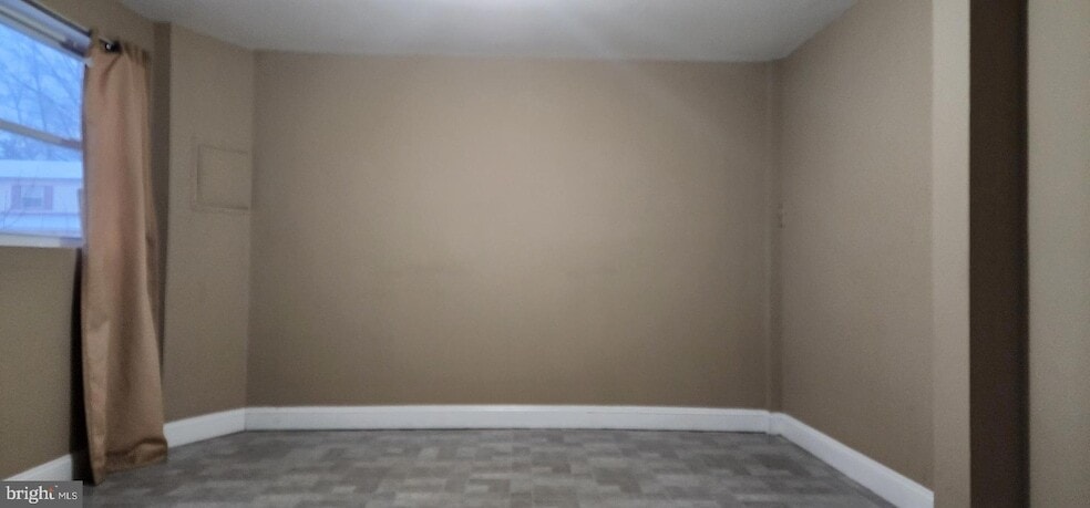 Photo - 14820 Darbydale Ave