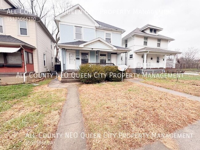 Building Photo - 225 Pleasant Ave