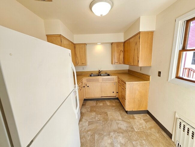 Photo - 927 W Linden St Unit 927