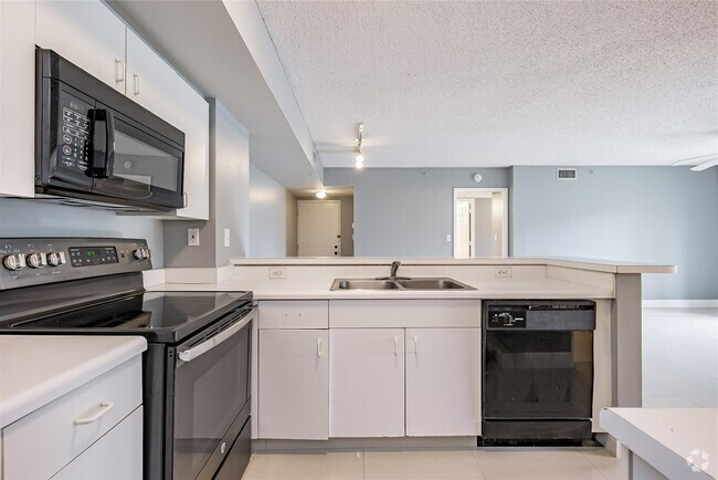 Building Photo - 291 W 79th Pl Unit C-308 Rental
