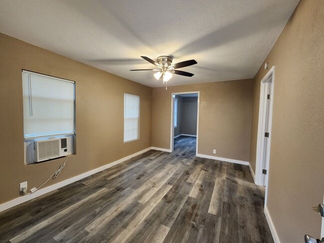 Photo - 1441-1443 Bolivar St Unit Bolivar St. 1443