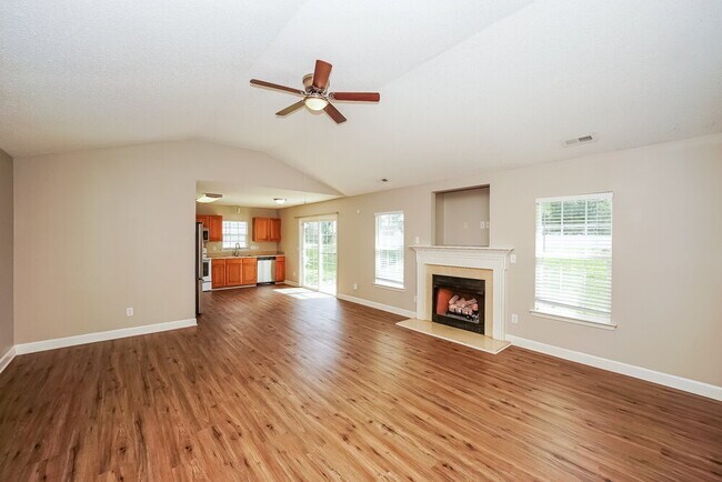 Photo - 5020 Wheat Dr SW
