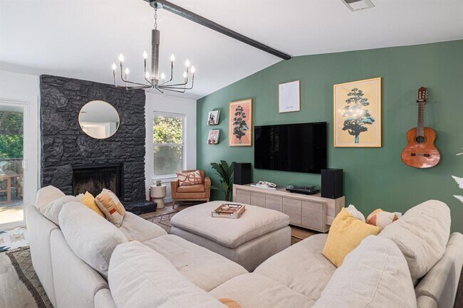 Photo - 2205 Trede Dr