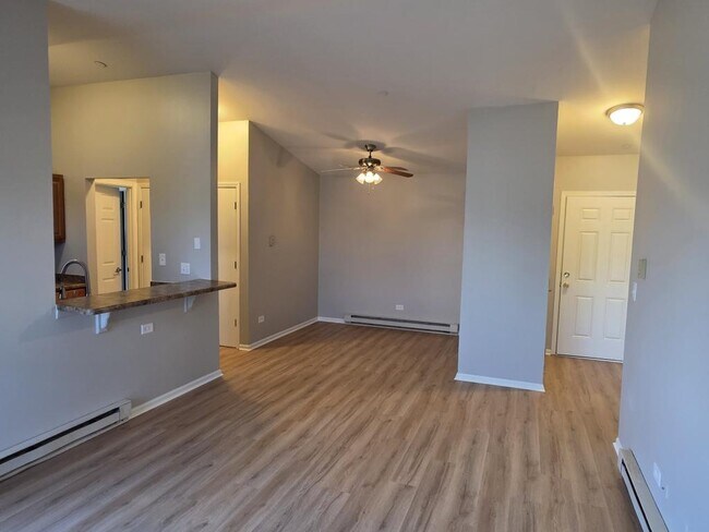 Photo - 1361 Cunat Ct Unit 2C