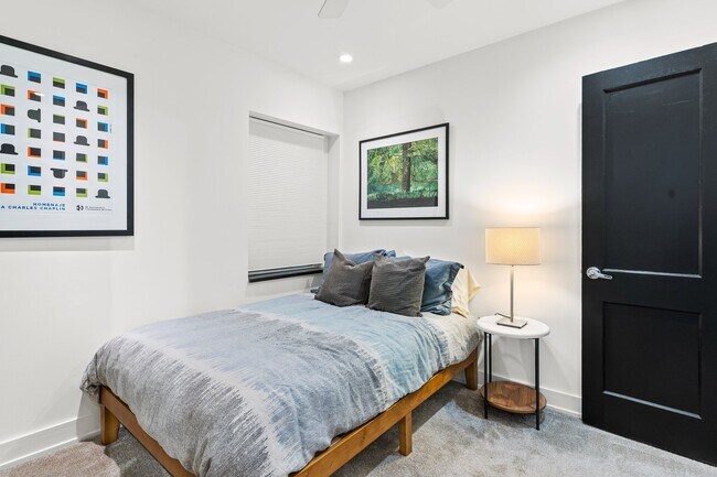 Photo - 1829 5th St NW Unit 1