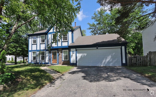 Building Photo - 50 S Windsor Pl Rental