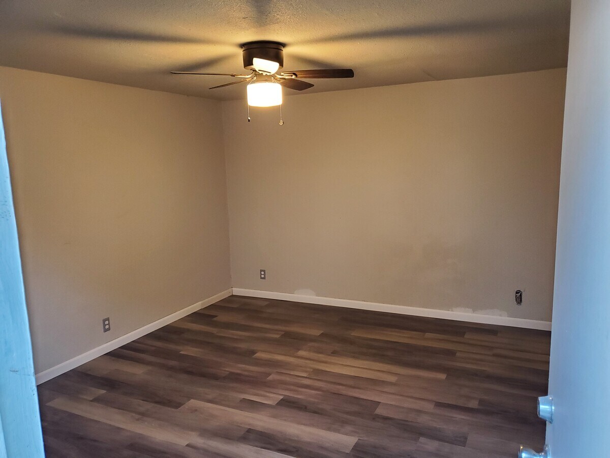 Photo - 505 Washington Ave Unit 2