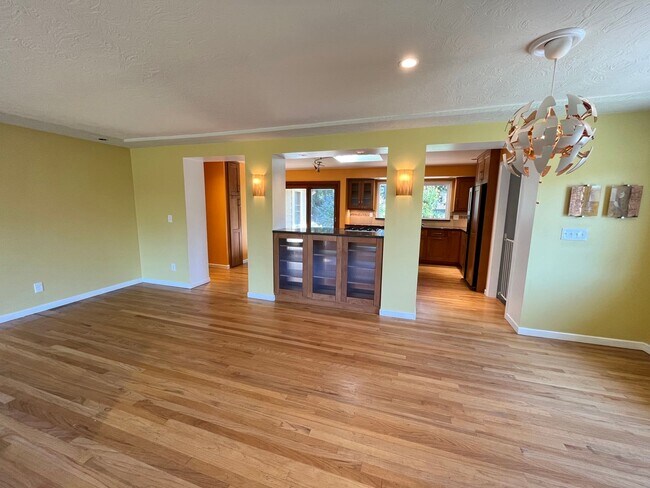 Photo - Amazing NE Portland 4Bd + 3Ba ~ House Sola...