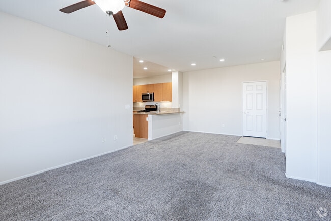 1BR, 1BA - 830SF - Living Room
