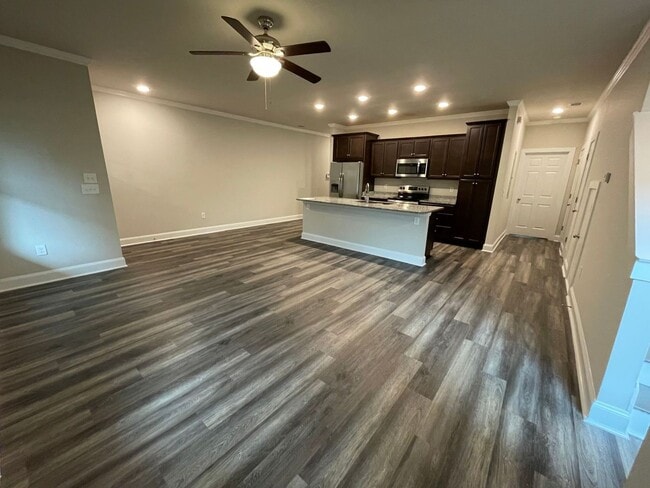 Photo - PRE-LEASING FOR AUGUST 2026!