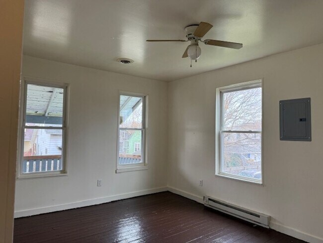 Photo - 1316 Alpine Ave NW Unit 2
