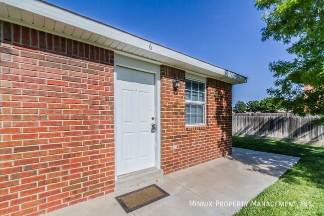 Photo - 2807 Mable Dr Unidad 1
