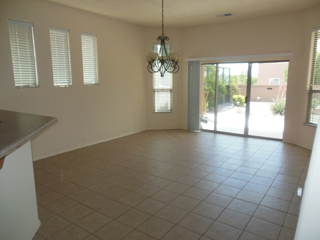 Photo - 1640 Arbolera Loop