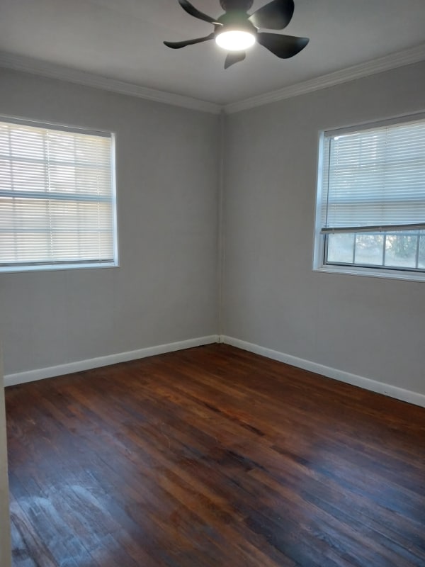 Photo - 208 E Tennessee Ave