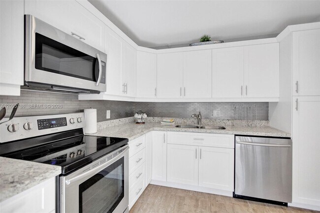 Photo - 12471 NW 3rd St