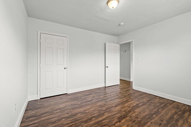 Lexington Park Apartments
