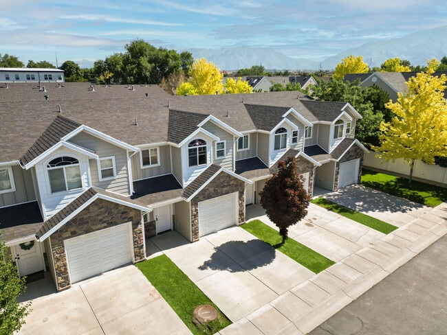 Angels Landing Townhomes