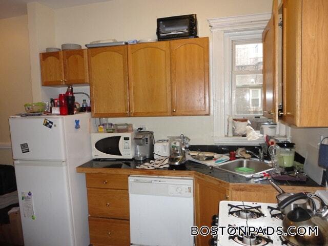 Building Photo - 38 Hemenway St Rental