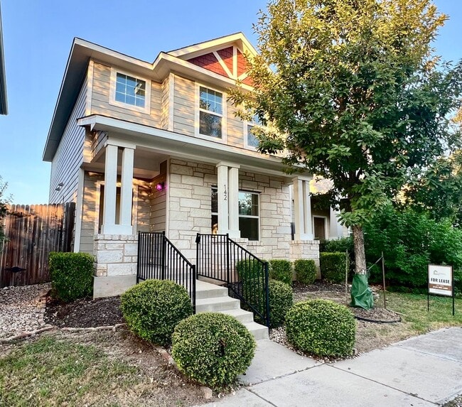 Off I-35 in San Marcos! $300 Move-In Credit! - Off I-35 in San Marcos! $300 Move-In Credit! Casa