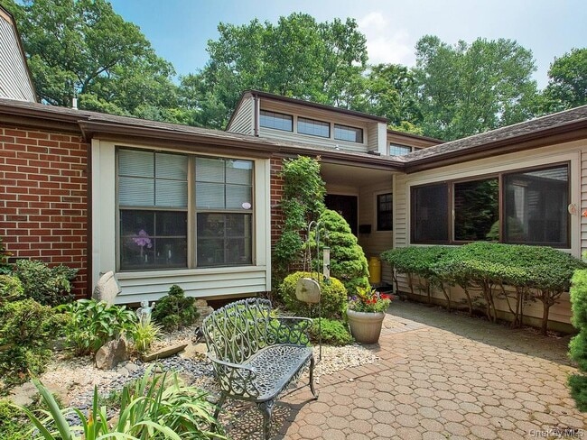 Photo - 160 Dove Hill Dr