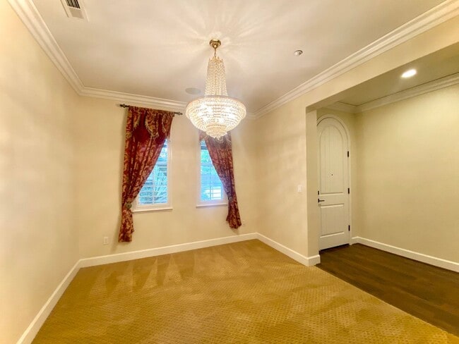 Photo - Dazzling 5-bedroom home in Fremont – Ardenwood Neighborhood!