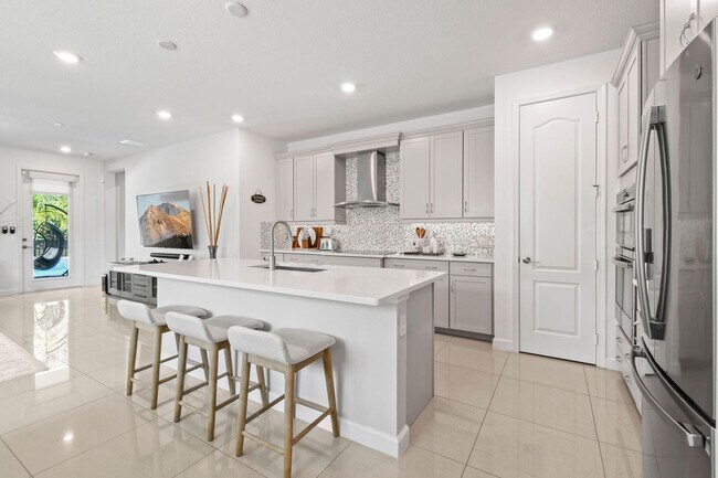 Photo - 3558 Haldin Pl