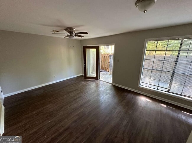 Building Photo - 6427 Woodstone Ter Rental