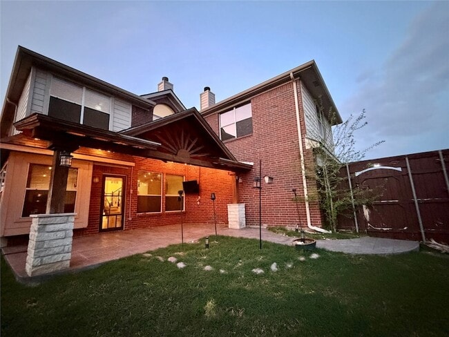 Photo - 9705 Hickory St