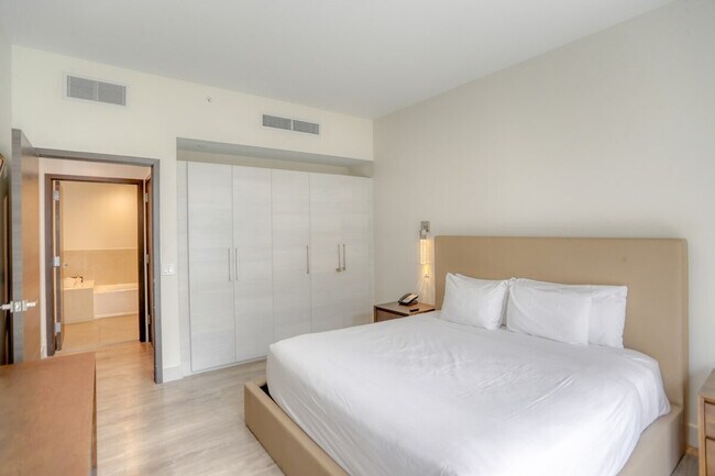 Photo - 209 N Ocean Dr Unit ID1047771P